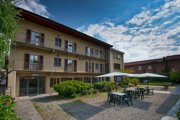 Foresteria Valdese Hotel Torre Pellice Exterior foto